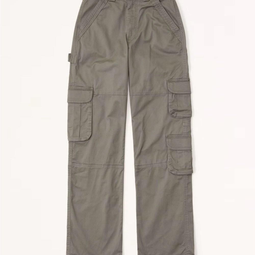 Abercrombie Women’s Relaxed Cargo Pants